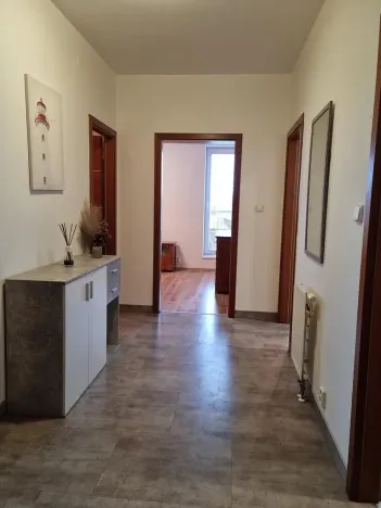 Pronájem bytu 3+kk, Hradec Králové - Nový Hradec Králové, Rybova, 68 m2