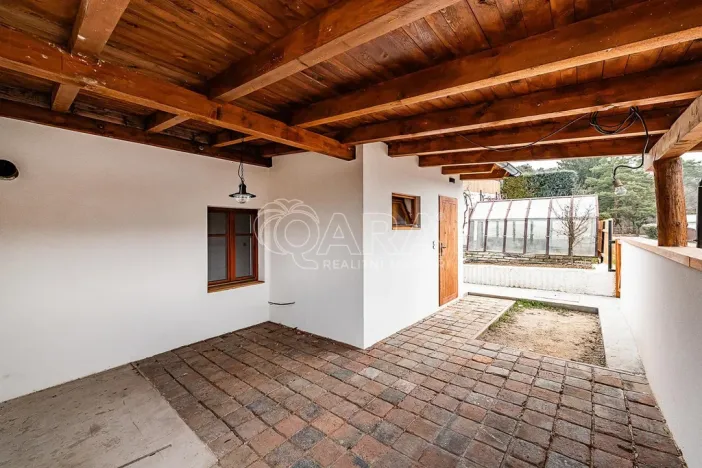 Prodej rodinného domu, Chocerady, 189 m2