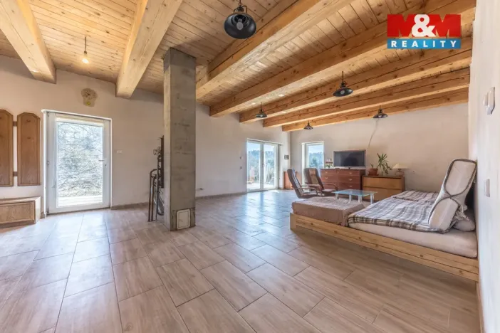 Prodej rodinného domu, Lučany nad Nisou, 270 m2