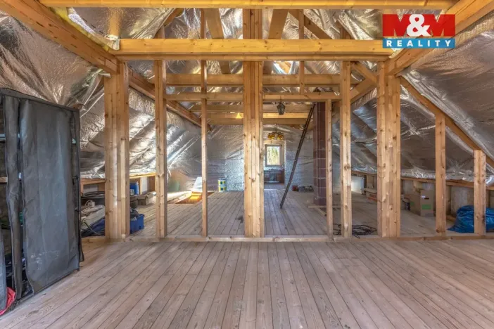 Prodej rodinného domu, Lučany nad Nisou, 270 m2