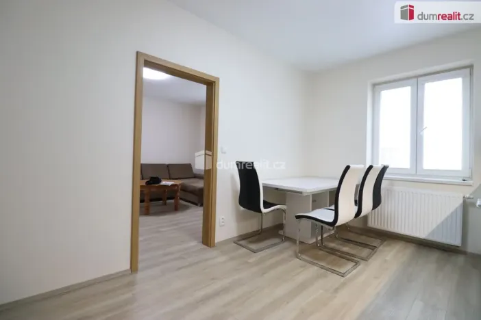 Pronájem bytu 2+1, Dalovice, Májová, 50 m2