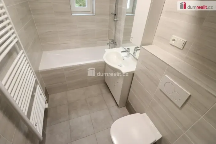 Pronájem bytu 2+kk, Dalovice, Májová, 51 m2