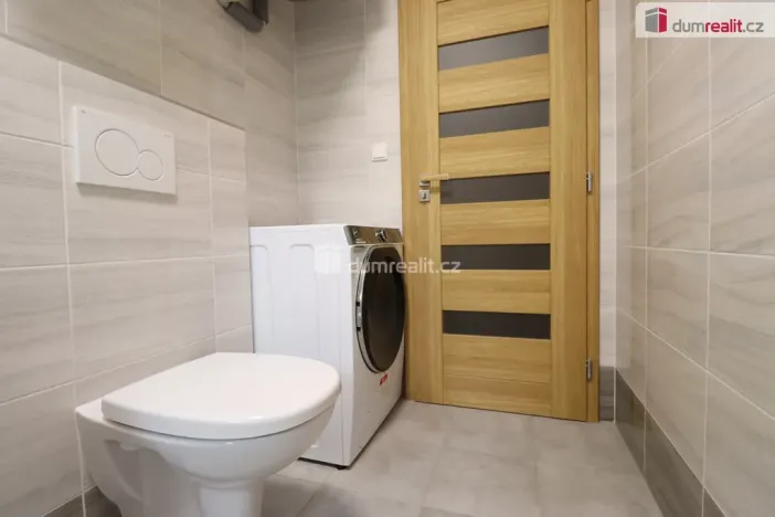 Pronájem bytu 2+kk, Dalovice, Májová, 51 m2