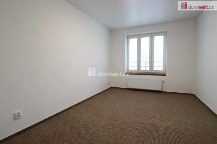 Pronájem bytu 2+kk, Dalovice, Májová, 51 m2