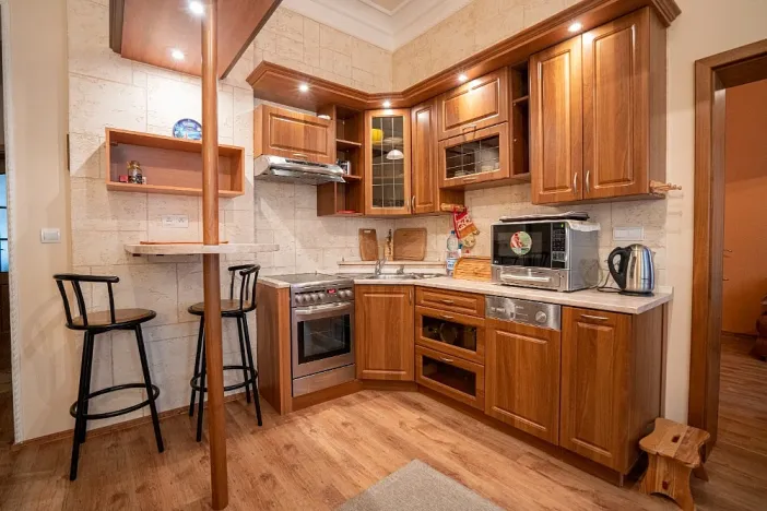 Prodej bytu 3+kk, Karlovy Vary, Kolmá, 81 m2