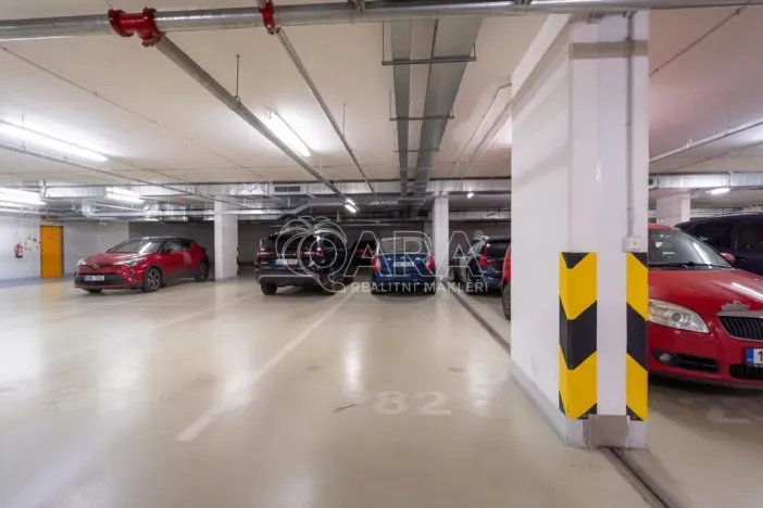 Pronájem bytu 1+kk, Praha - Žižkov, Olšanská, 37 m2