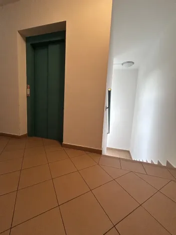 Pronájem bytu 3+kk, Praha - Strašnice, Gutova, 68 m2