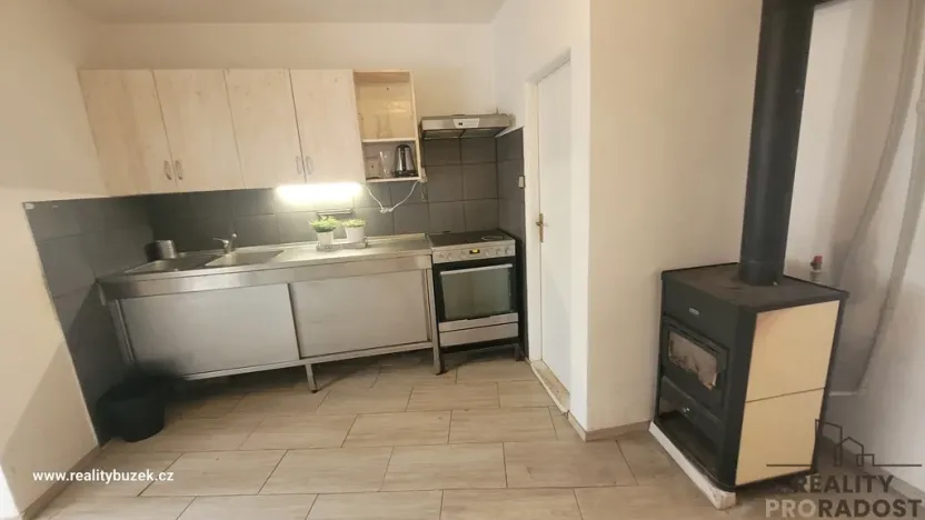 Prodej rodinného domu, Cholina, 110 m2