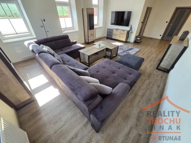 Prodej apartmánu, Trutnov, Polská, 715 m2