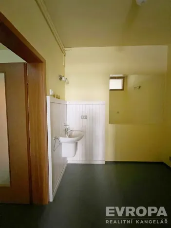 Pronájem obchodního prostoru, Hranice - Hranice I-Město, Radniční, 299 m2