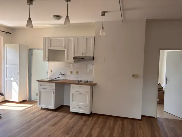 Pronájem bytu 2+kk, Liberec, Masarykova, 75 m2