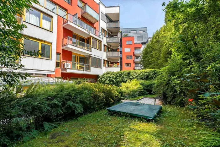 Pronájem bytu 4+kk, Praha - Podolí, Podolská, 133 m2