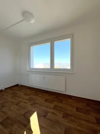 Pronájem bytu 3+1, Česká Lípa, Okružní, 58 m2