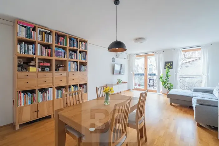 Prodej bytu 3+kk, Praha - Kobylisy, Pod hliništěm, 70 m2