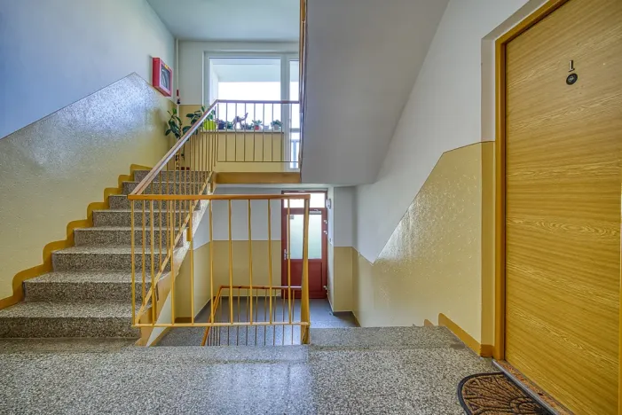 Pronájem bytu 1+1, Jirkov, Studentská, 35 m2