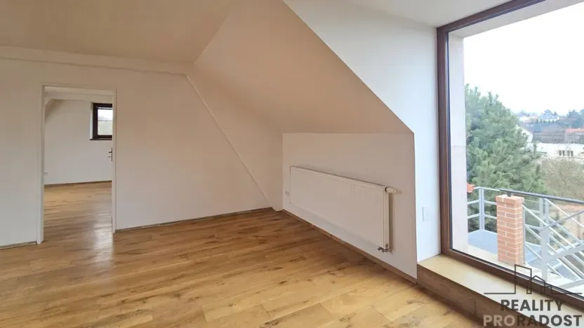 Pronájem bytu 2+1, Třebotov, Hlavní, 80 m2