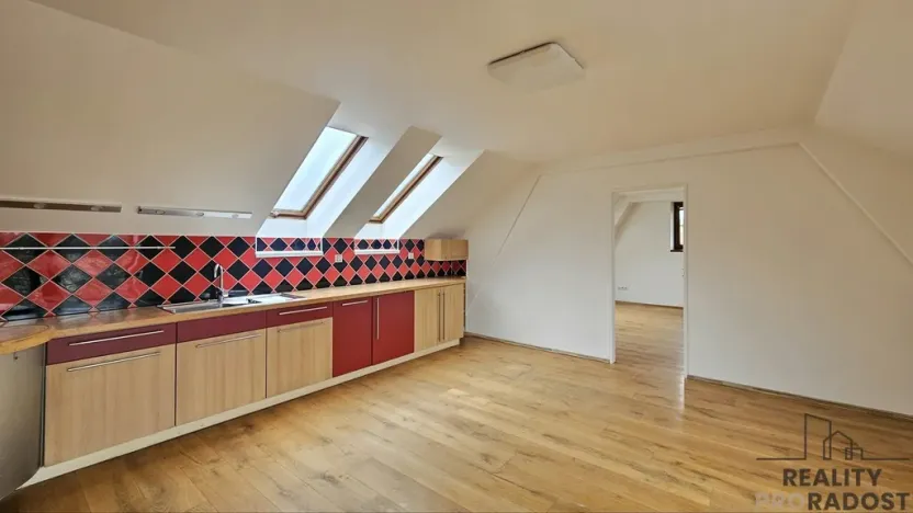 Pronájem bytu 2+1, Třebotov, Hlavní, 80 m2