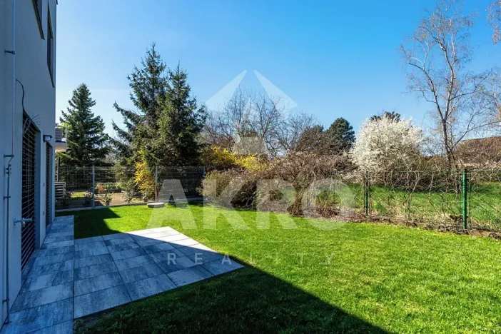 Prodej bytu 4+kk, Praha - Klánovice, Holekova, 158 m2