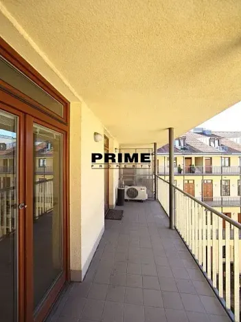 Pronájem kanceláře, Praha - Smíchov, Štefánikova, 147 m2