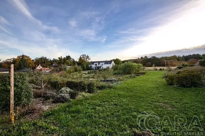 Prodej pozemku pro bydlení, Kamenice, 1421 m2