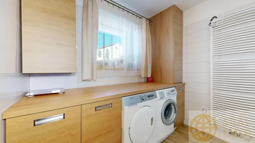 Prodej rodinného domu, Opařany, 169 m2