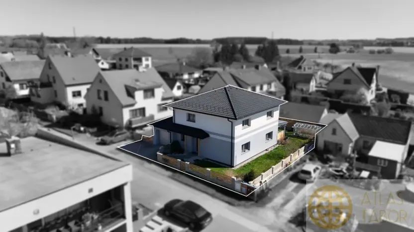 Prodej rodinného domu, Opařany, 169 m2