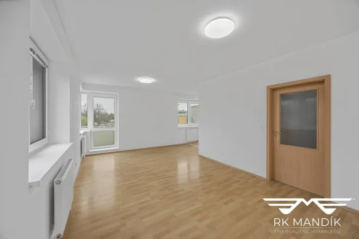 Prodej bytu 1+kk, Praha - Horní Měcholupy, Boloňská, 37 m2