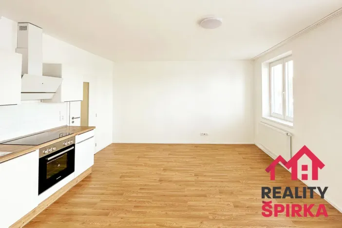 Pronájem bytu 1+kk, Svitavy - Předměstí, Říční, 34 m2