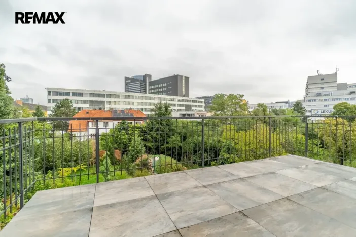 Pronájem kanceláře, Praha, U krčské vodárny, 136 m2