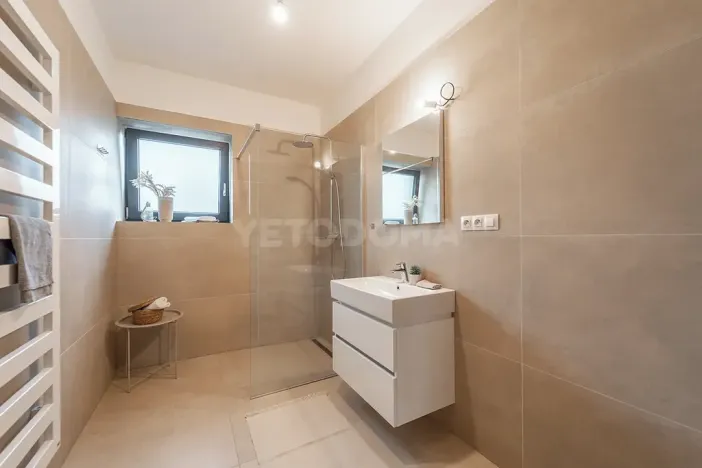 Prodej rodinného domu, Kornatice, 270 m2