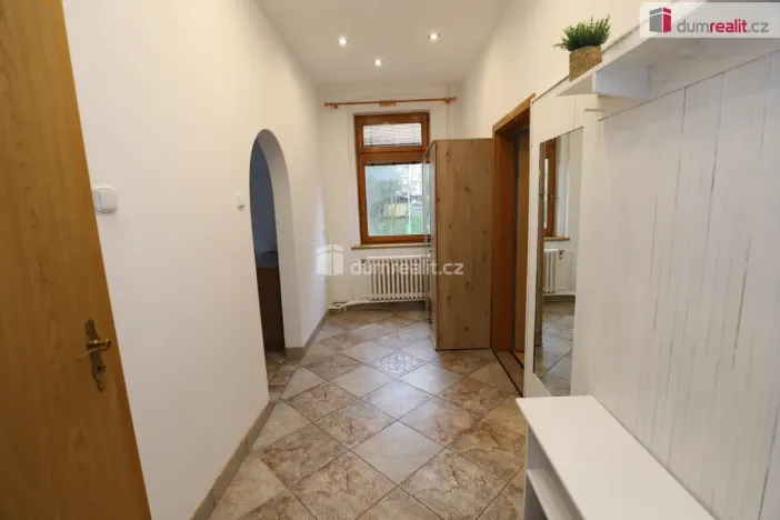 Pronájem bytu 3+1, Karlovy Vary - Drahovice, Stará Kysibelská, 94 m2