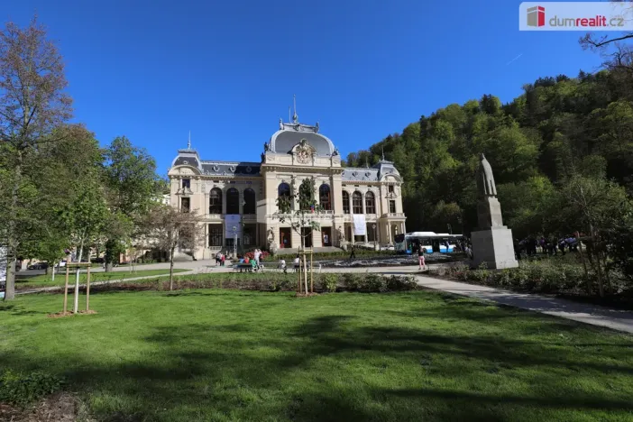 Pronájem bytu 3+kk, Karlovy Vary, Mariánskolázeňská, 72 m2