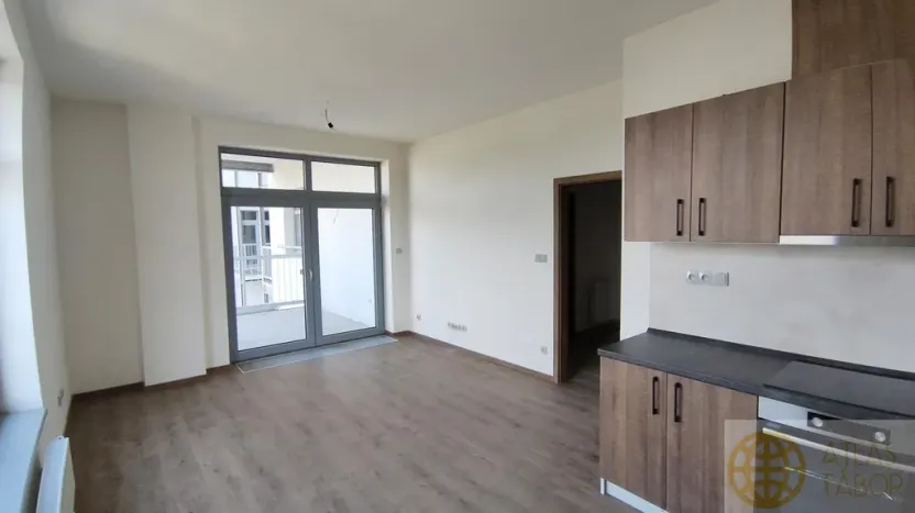 Prodej bytu 2+kk, Tábor, Kpt. Jaroše, 62 m2