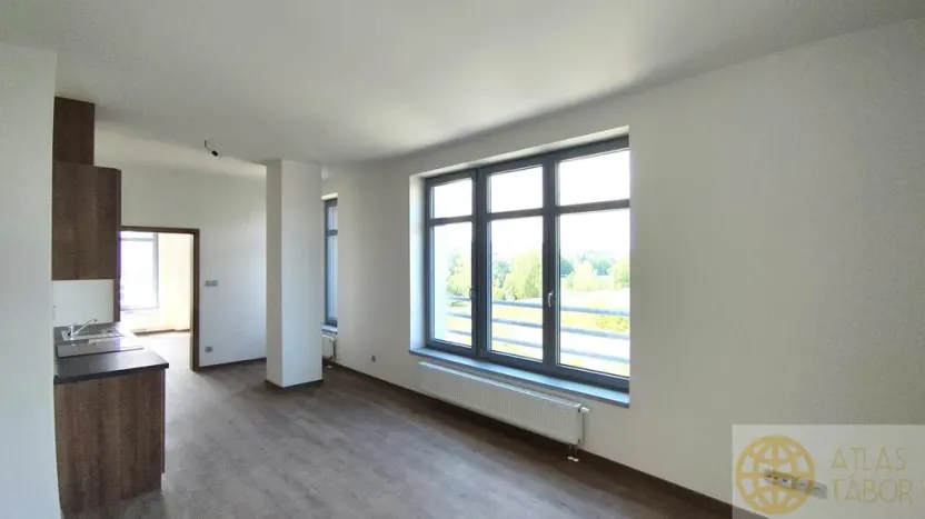 Prodej bytu 2+kk, Tábor, Kpt. Jaroše, 62 m2