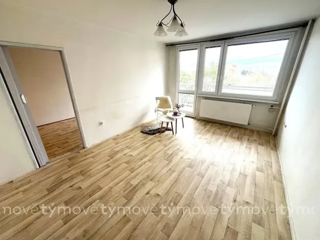 Prodej bytu 3+1, Pardubice, Brožíkova, 59 m2