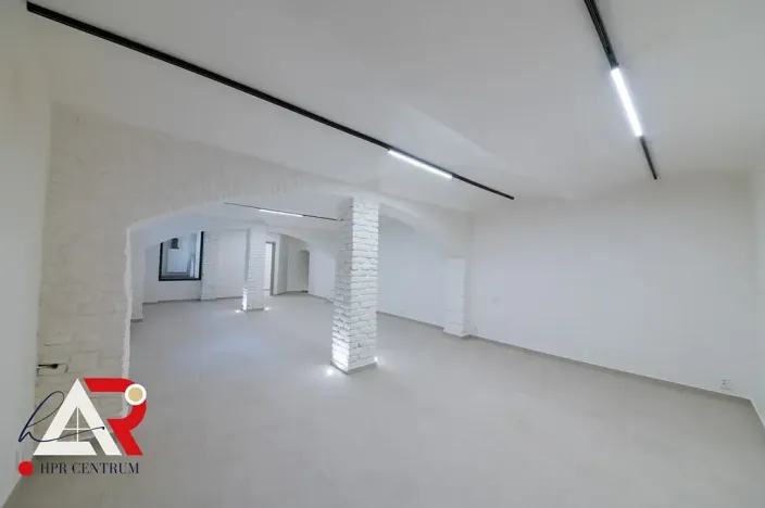 Prodej komerční nemovitosti, Brno, Jiráskova, 233 m2