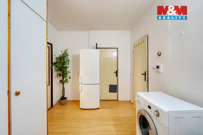 Prodej bytu 2+1, Plzeň - Skvrňany, Macháčkova, 60 m2