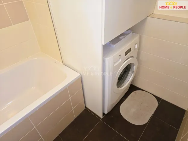 Prodej bytu 2+kk, Praha - Háje, Jurkovičova, 65 m2