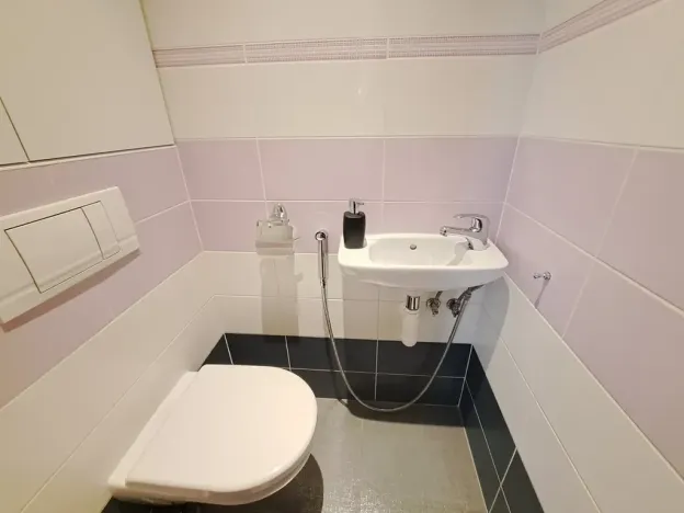 Prodej bytu 3+1, Uherské Hradiště, Na Rybníku, 79 m2