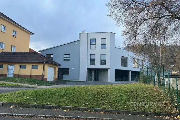 Pronájem bytu 4+kk, Most, Bří Čapků, 104 m2