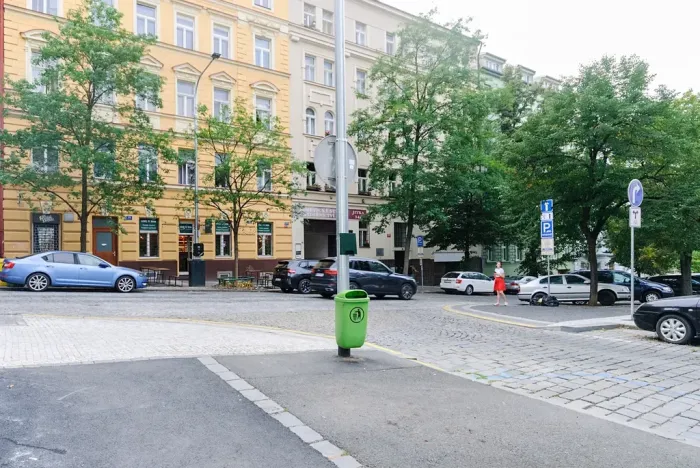 Prodej obchodního prostoru, Praha - Žižkov, Žižkovo náměstí, 113 m2