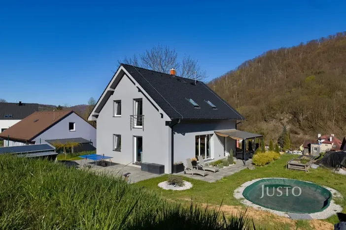 Prodej rodinného domu, Velké Březno, Pod Vartou, 148 m2