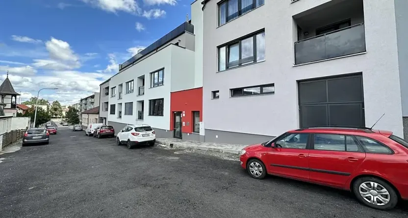 Pronájem bytu 3+kk, České Budějovice, Fr. Škroupa, 69 m2