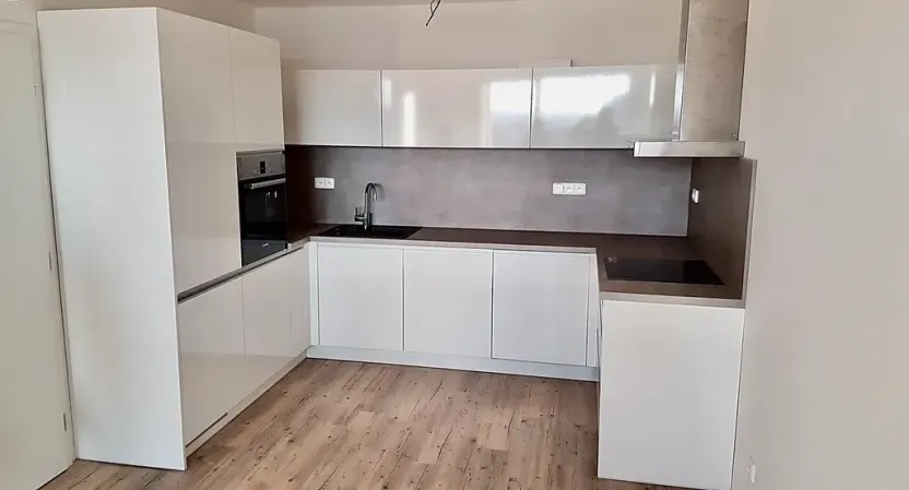 Pronájem bytu 2+kk, Plzeň, Halštatská, 70 m2