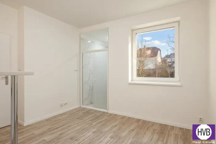 Pronájem bytu 1+kk, Praha, Zbuzanská, 16 m2