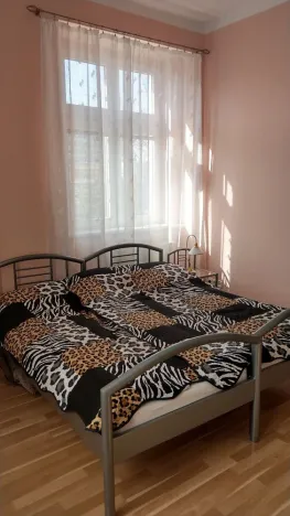 Pronájem bytu 2+kk, Praha, Na Malovance, 42 m2