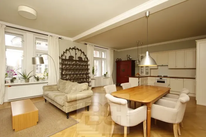 Pronájem bytu 4+kk, Praha - Vršovice, Kodaňská, 145 m2
