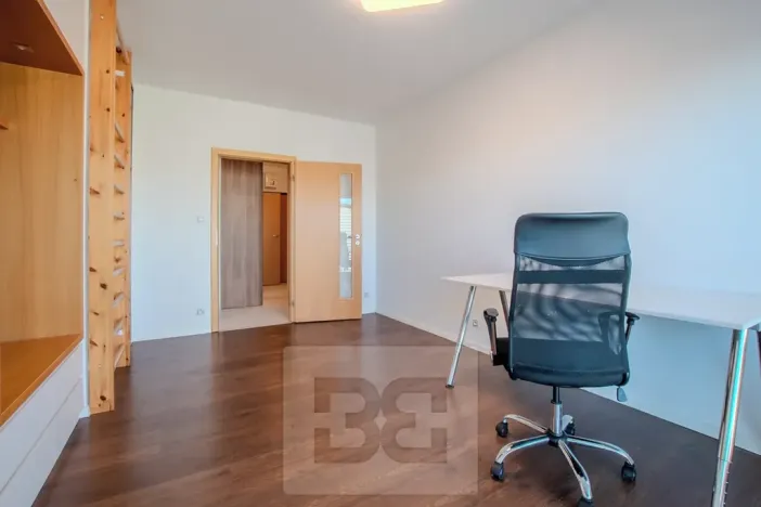 Pronájem bytu 3+kk, Praha - Velká Chuchle, Mrkosova, 70 m2