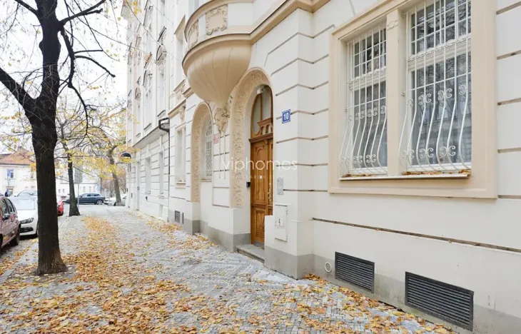 Pronájem bytu 2+kk, Praha - Vinohrady, Na Kozačce, 60 m2