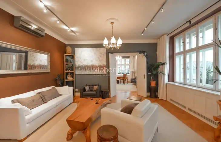 Pronájem bytu 4+1, Praha - Nové Město, Na hrobci, 180 m2